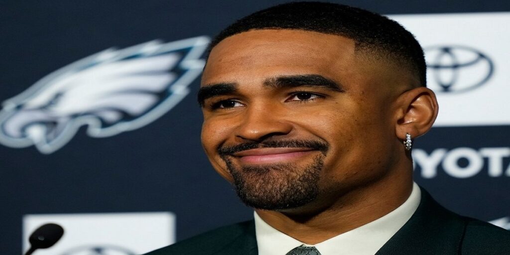 Jalen Hurts Biography: Net Worth, Age, Height, Family, Bio/Wiki.